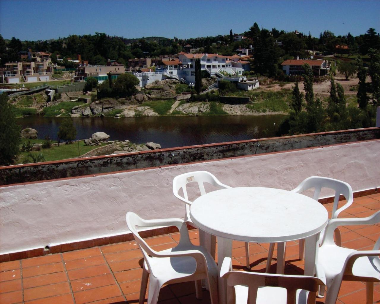 Apartamento La Aldea del Puente Villa Carlos Paz Exterior foto