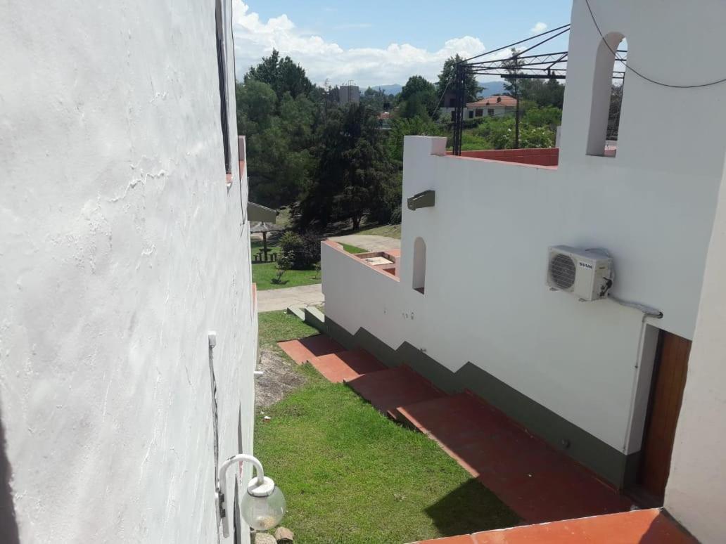 Apartamento La Aldea del Puente Villa Carlos Paz Exterior foto