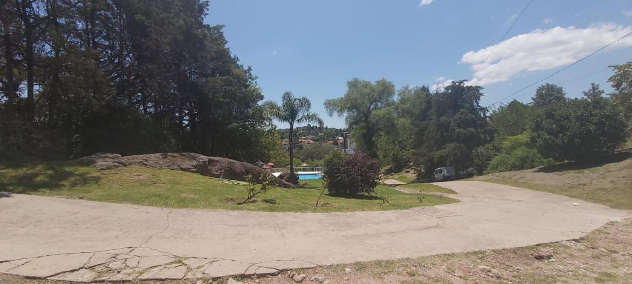 Apartamento La Aldea del Puente Villa Carlos Paz Exterior foto